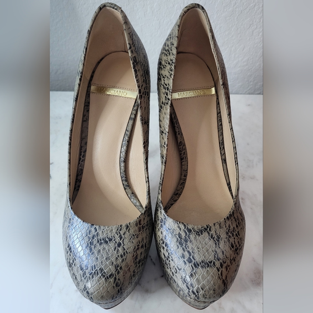 Marciano Snake Skin Print Pumps Heel Sz 7.5